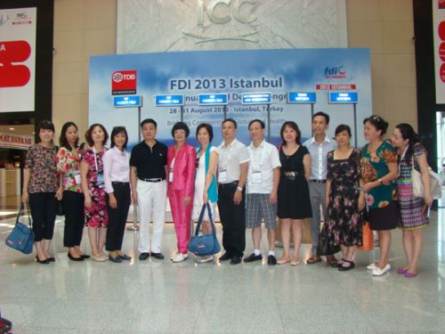 Hội nghị thường niên liên đoàn nha khoa thế giới lần thứ 101 - FDI 2013 tại Istanbul - TNK