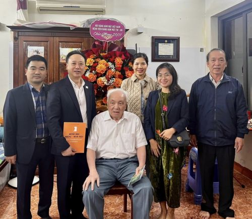 Hội RHM VN hưởng ứng ngày nhà giáo Việt Nam 20/11